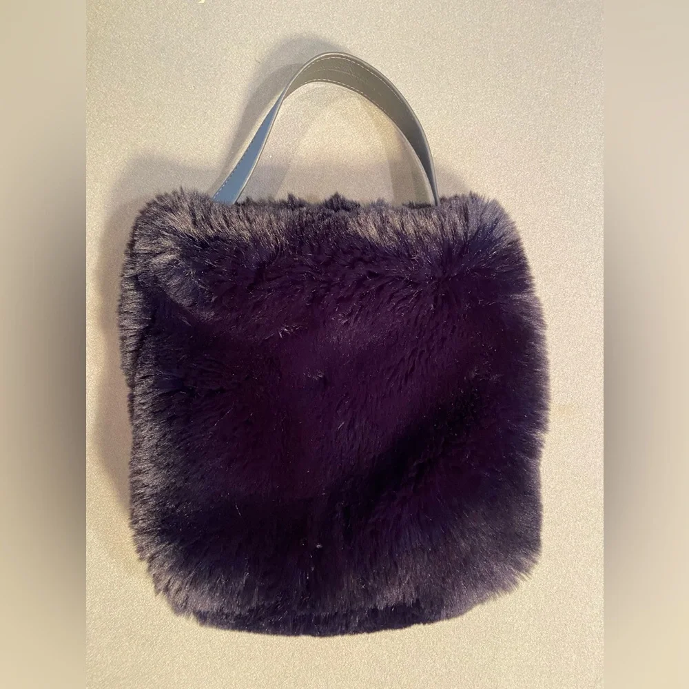 Evelyn’s Prelonge small Faux Fur‎ Cross body w/Handle navy blue Handbag Purse
